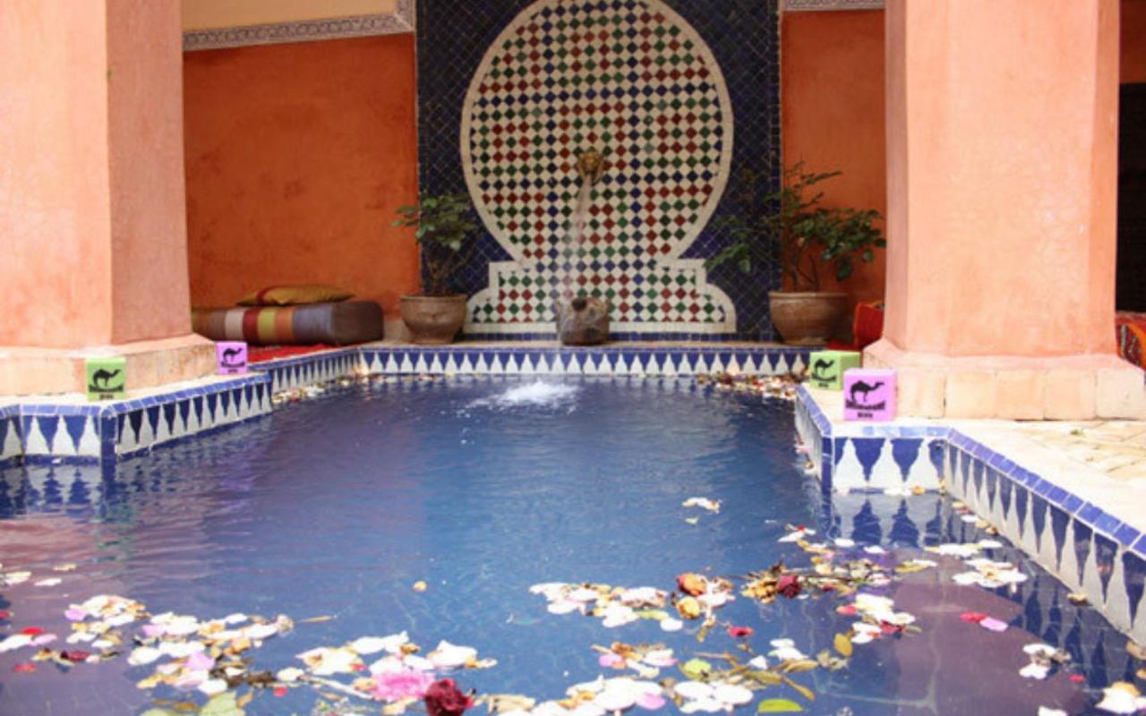 Riad Le Dromadaire Bleu By Weekome Marrakesh Exterior photo