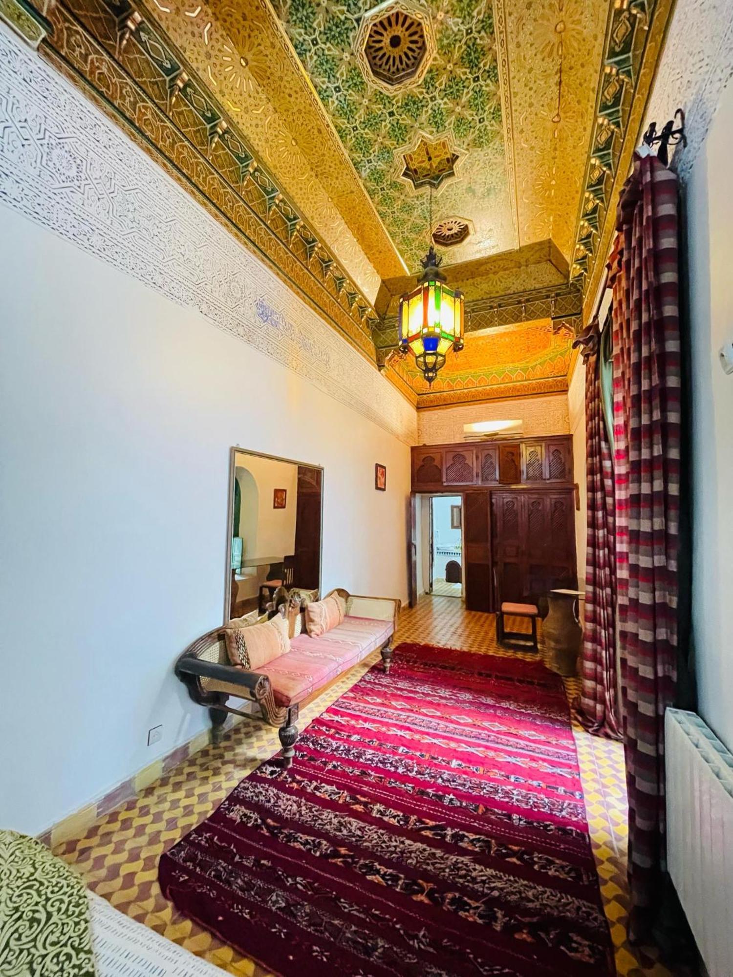 Riad Le Dromadaire Bleu By Weekome Marrakesh Exterior photo